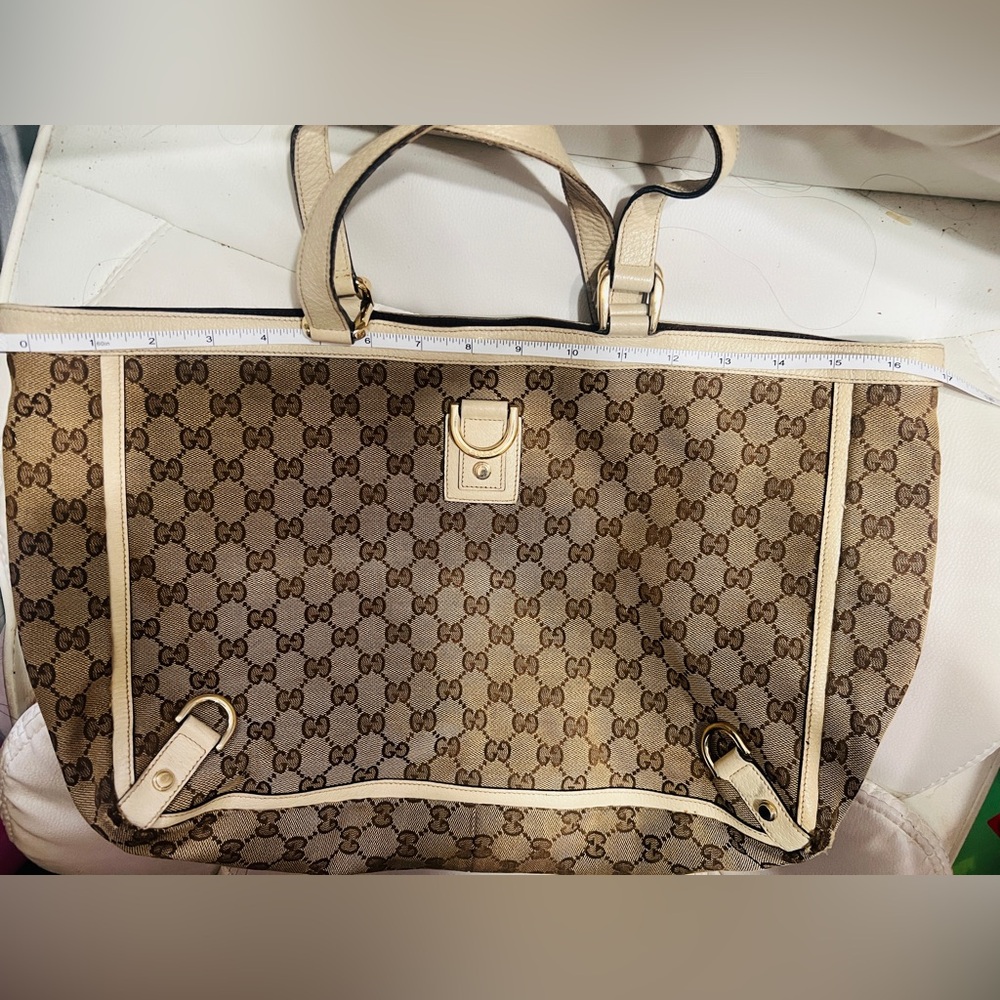 Gucci abbey D ring tote - Picture 16 of 17
